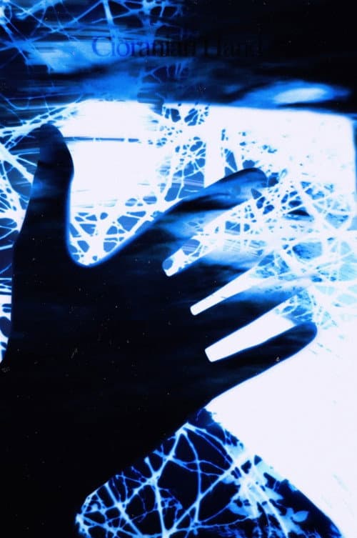 Cioranian hand